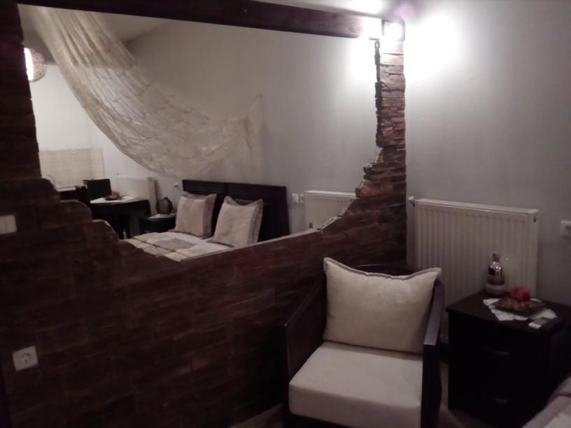Guesthouse Athanasiou Loutraki  Exterior photo