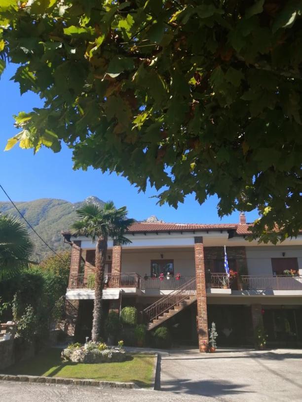 Guesthouse Athanasiou Loutraki  Exterior photo